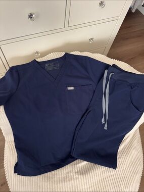 Figs Navy blue scrub set